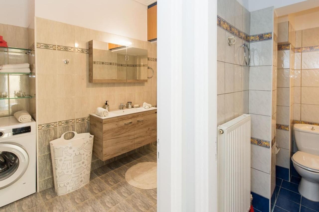 Thano'S Stylish Flat Just 150M To The Beach Farai Exterior photo